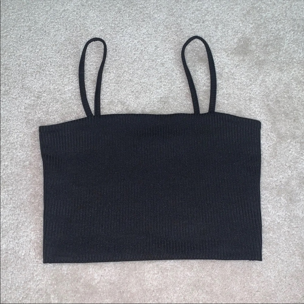 Black Ribbed Cropped Tank Top